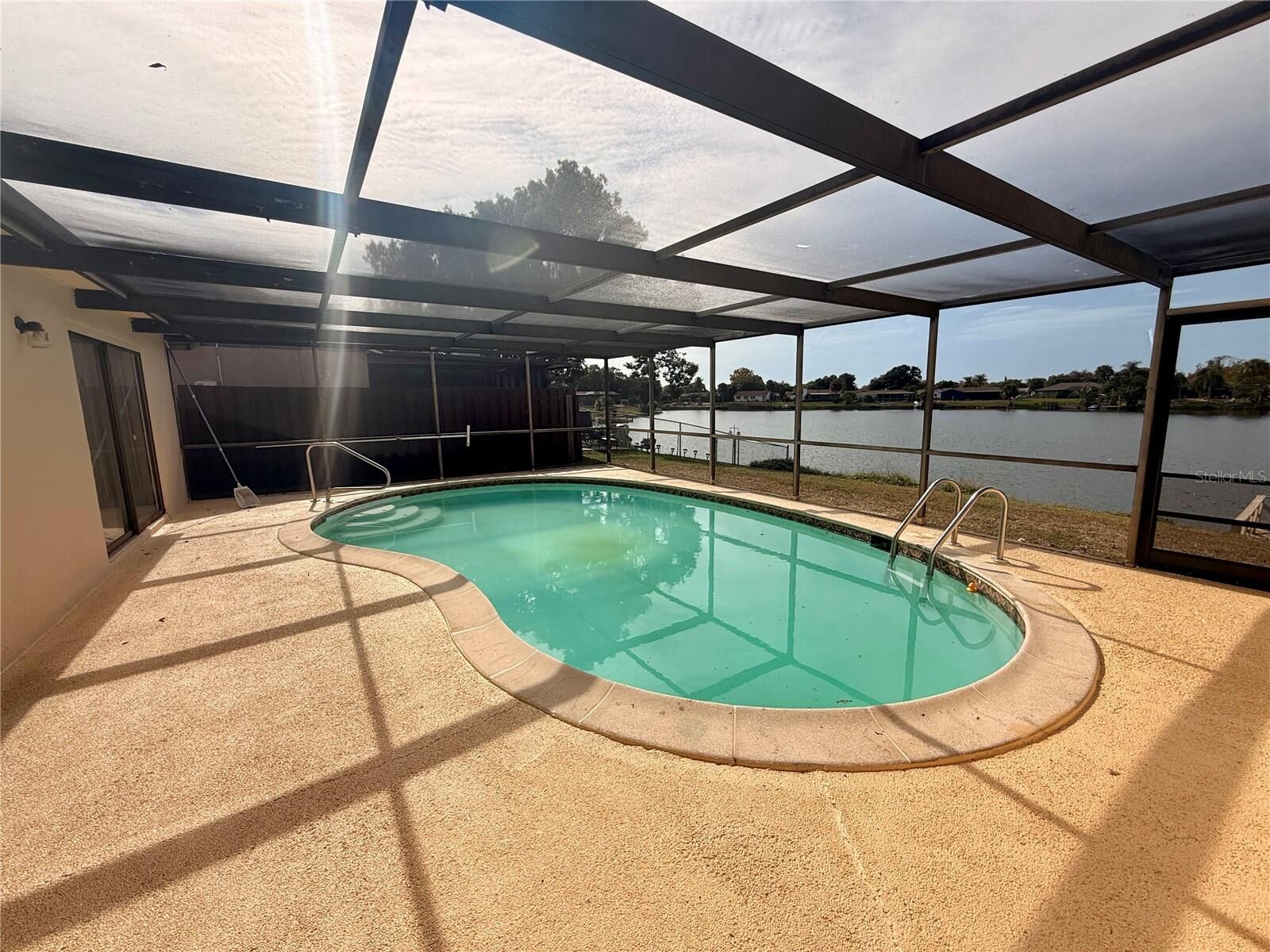 Property Photo:  7711 Vienna Lane  FL 34668 