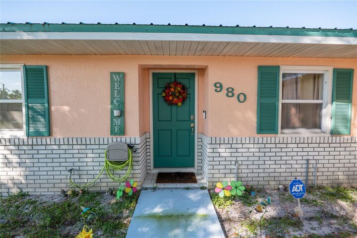 Property Photo:  980 Buttercup Terrace  FL 32725