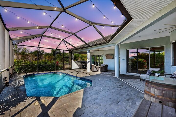 Property Photo: 16006 42nd Glen E FL 34219