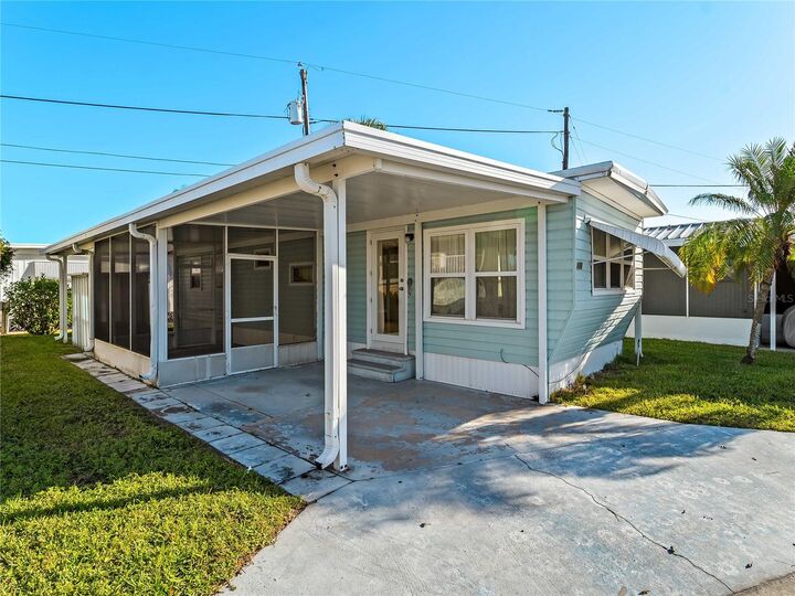 Property Photo:  151 S Port Drive  FL 34285