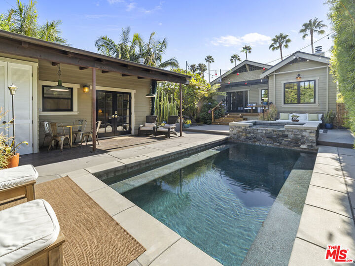 1528 N Curson Avenue  Los Angeles CA 90046 photo