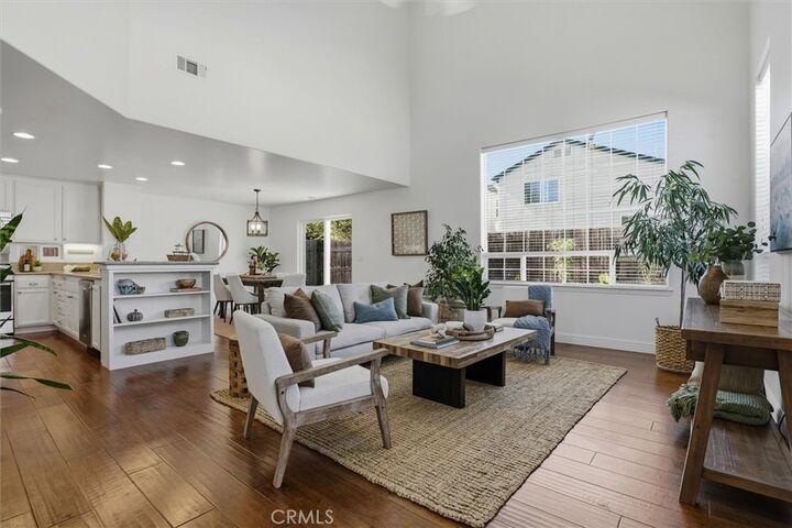 Property Photo:  412 Bakeman Lane  CA 93401