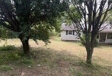 Property Photo:  615 Oliver Smith Rd  TN 37335