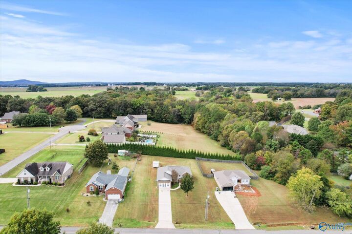 Property Photo:  108 Kema Drive  AL 35811