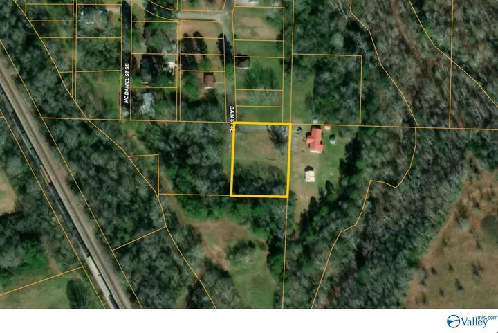 1124 Bain Street  Hartselle AL 35640 photo