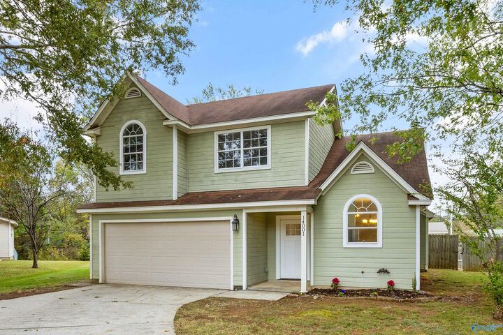 14001 Whitehurst Circle SW  Huntsville AL 35803 photo