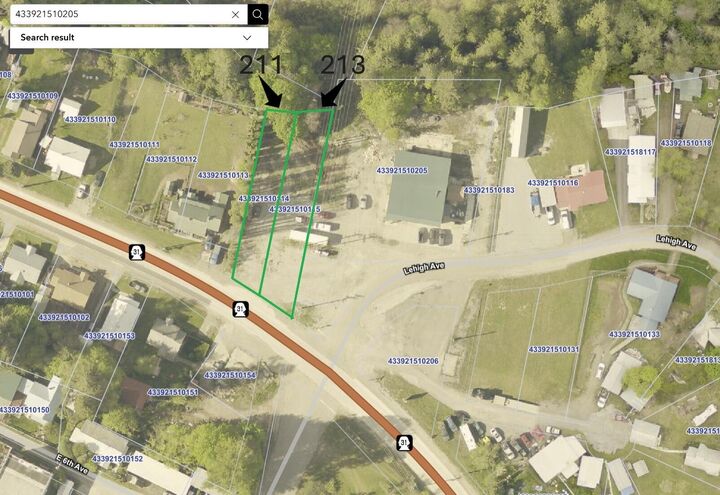 Property Photo:  211 Lehigh Ave  WA 99153