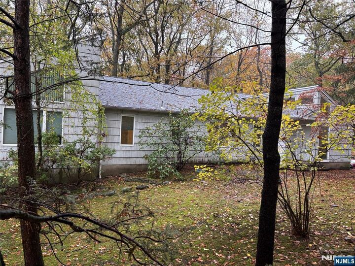 60 Stony Brook Road  Montville Township NJ 07045 photo