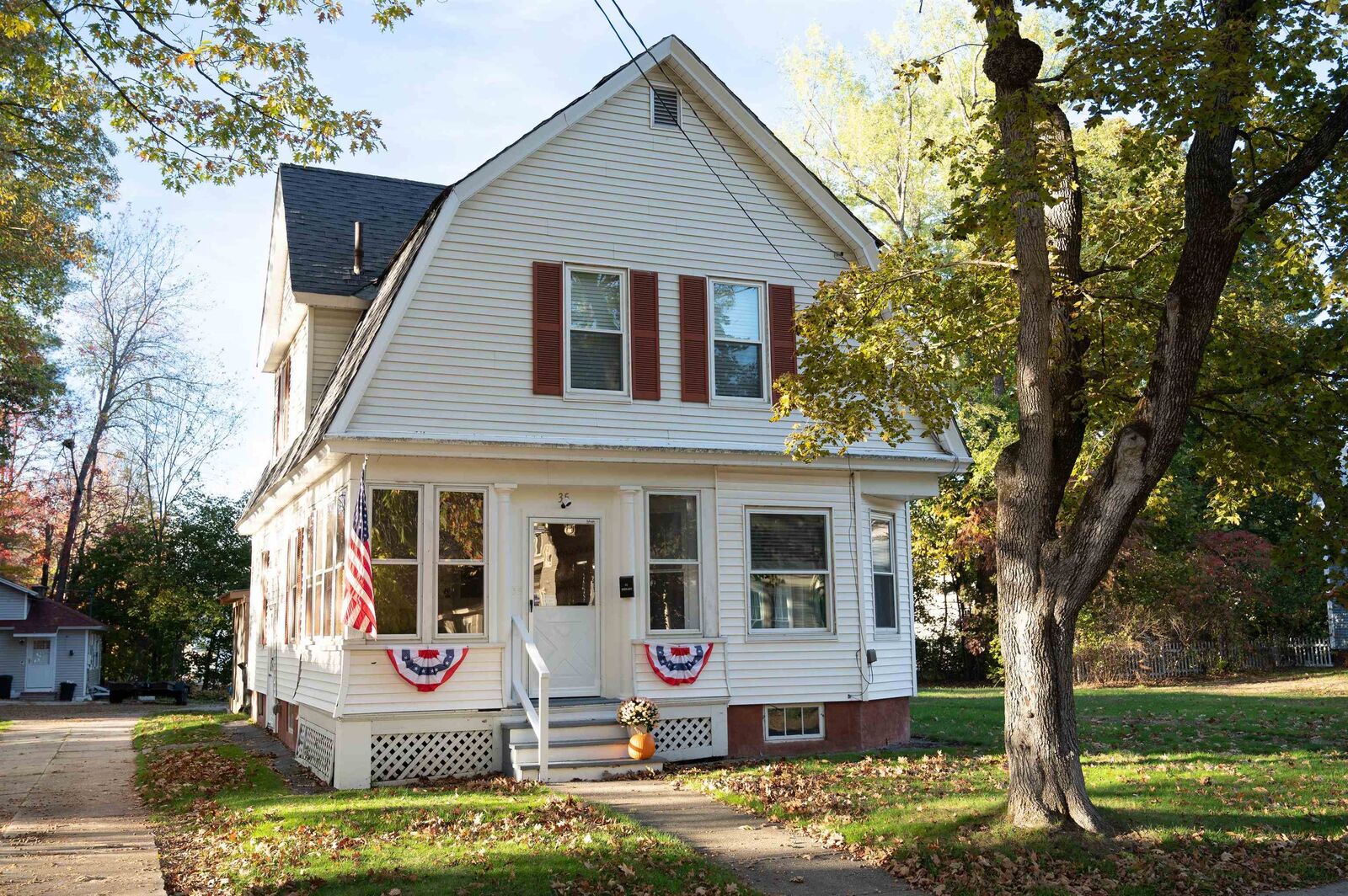 Property Photo: 35 Woodland Street NH 03743