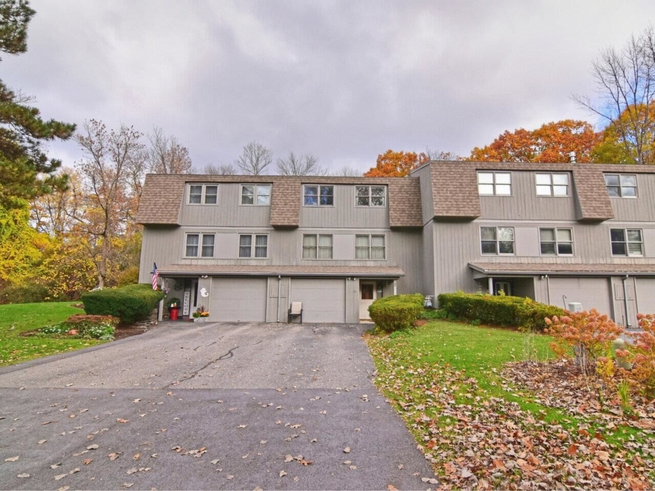 Property Photo: 185 Martindale Road VT 05482