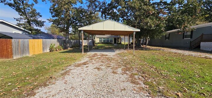 Property Photo:  444 Geronimo  TX 75783 