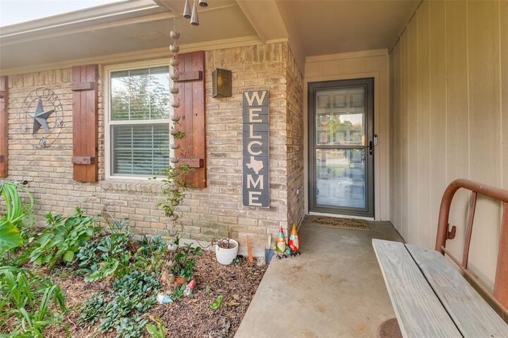 Property Photo: 1832 Tameria Drive TX 75060