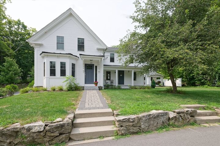 220 Main St 220  Medway MA 02053 photo