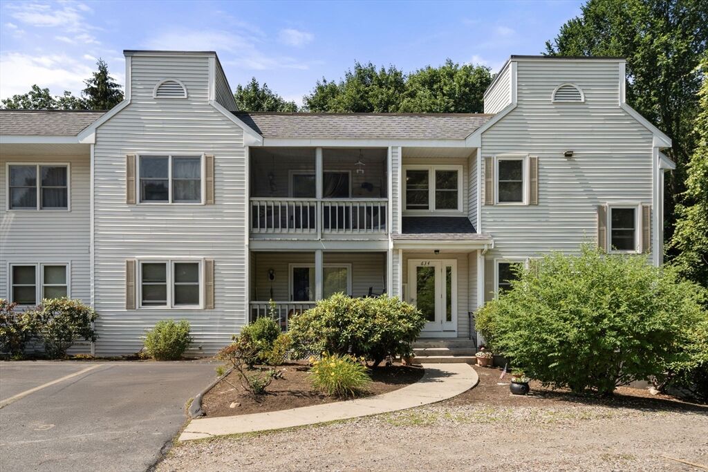 Property Photo:  634 Main St 14  MA 02081 