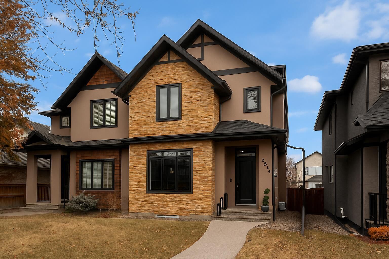 Photo de la propriété:  2534 3 Avenue NW  AB T2N 0L3