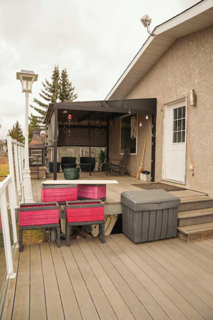 Property Photo: 4205 47 Street AB T0B 1V0