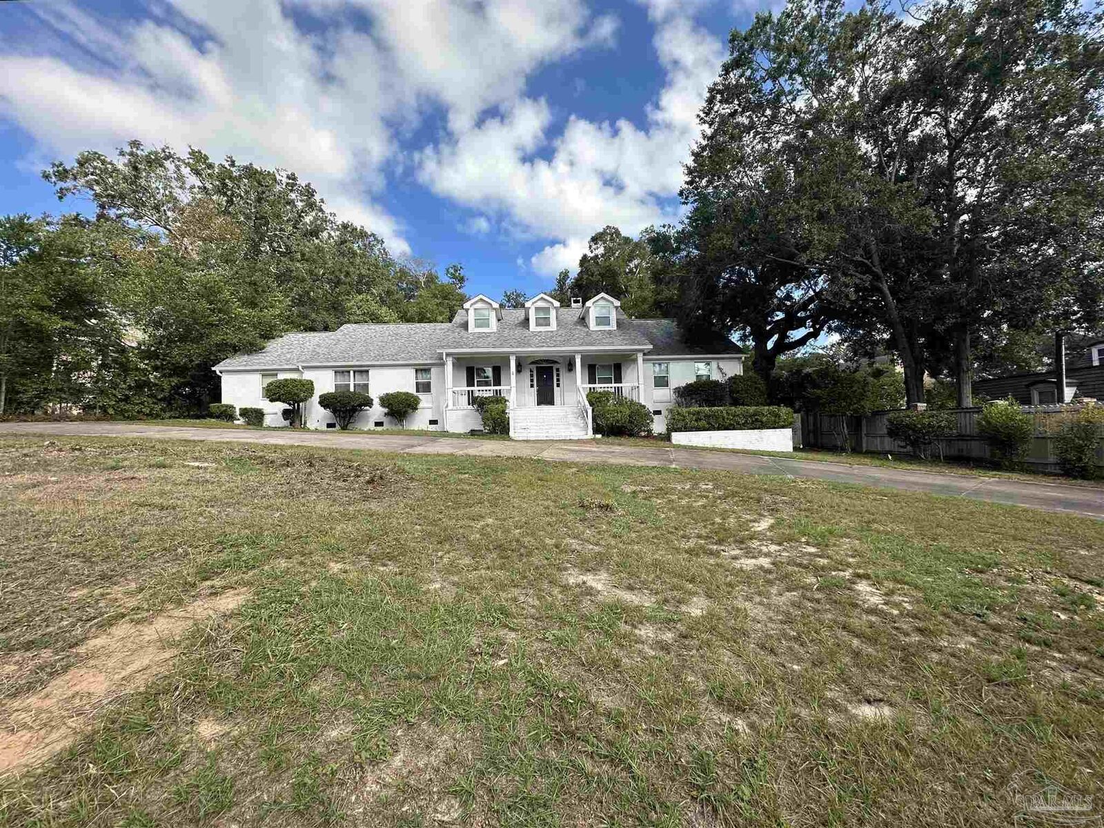 Property Photo:  1280 Stow Ave  FL 32503