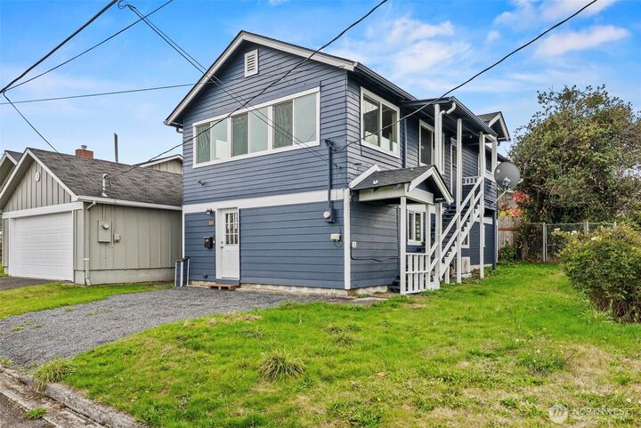 Property Photo: 160 Maple Street WA 98612