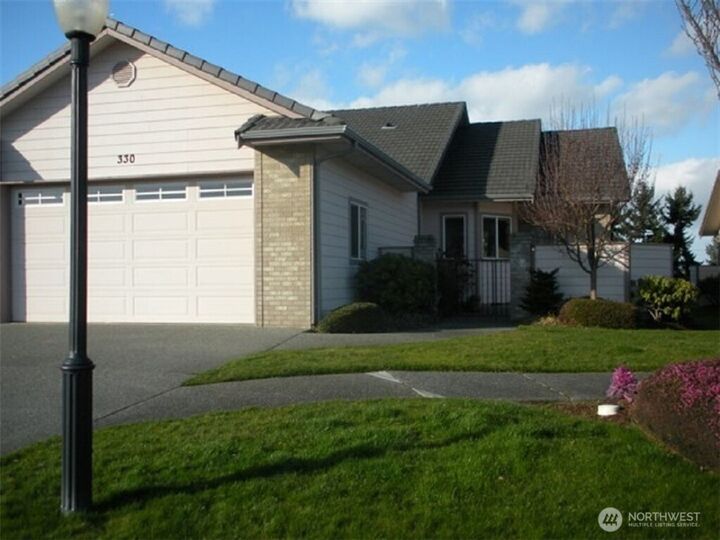 330  Blakely Boulevard  Sequim WA 98382 photo