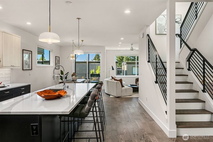 Property Photo: 733 4th Court S WA 98033