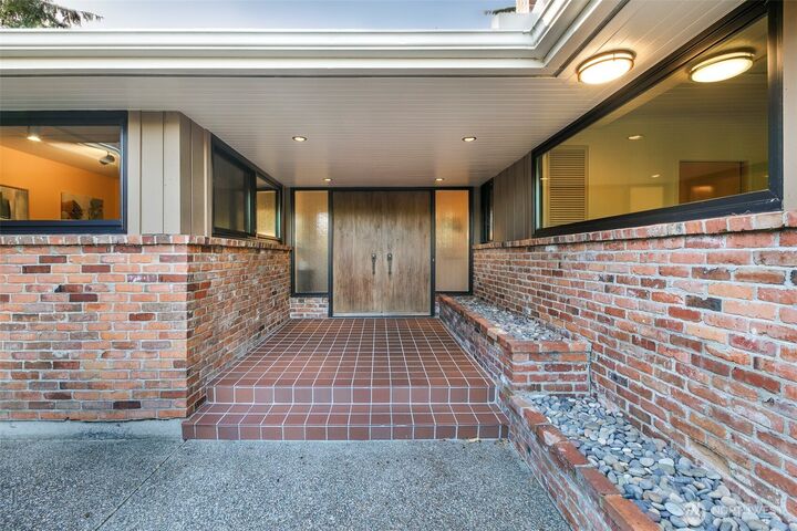 Property Photo:  12241  12th Avenue NW  WA 98177