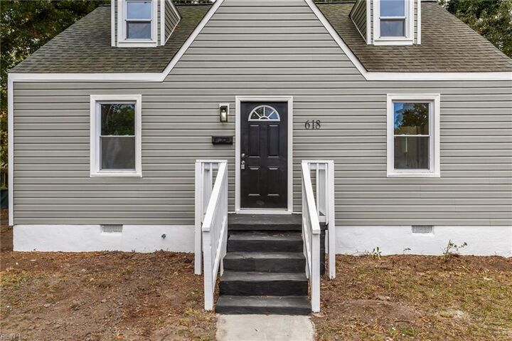 Property Photo:  618 McLawhorne Dr  VA 23605 