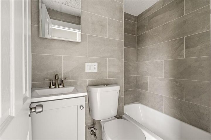 Property Photo:  30 Metacomet Avenue  RI 02916