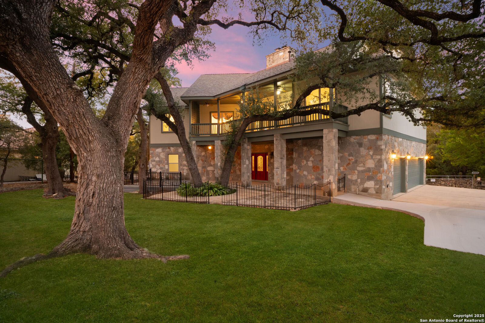 Property Photo: 1245 Phantom Rider TX 78070