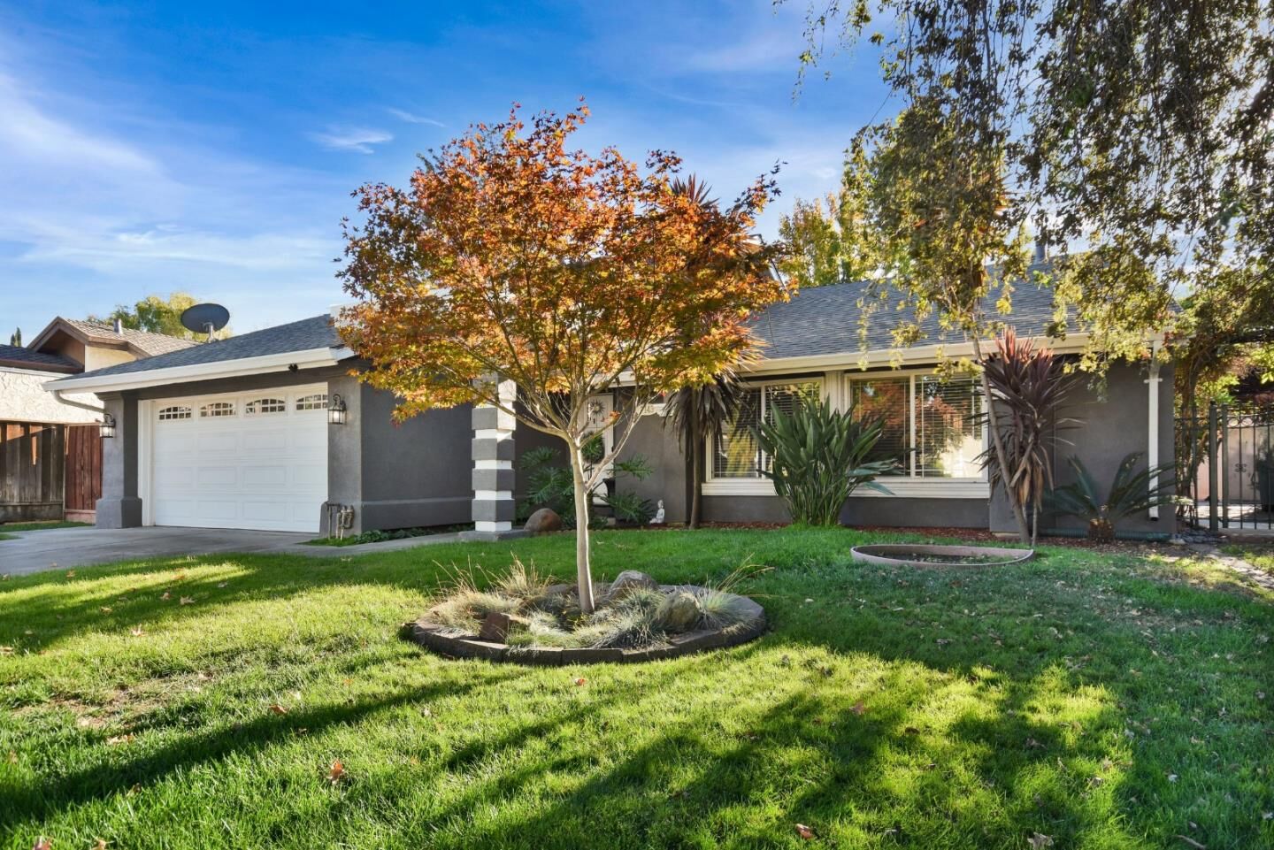 Property Photo:  7143 Via Lomas  CA 95139 