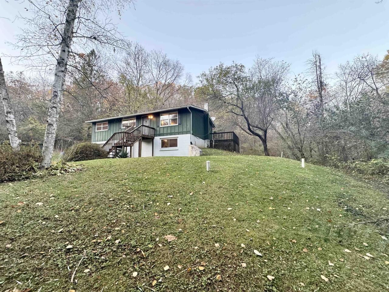 Property Photo:  23561 Sandmire Hill Drive  WI 53581 
