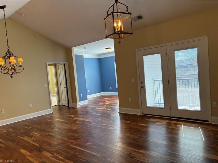 Property Photo:  6815 Hanesbrook Circle 304  NC 27012-9402 