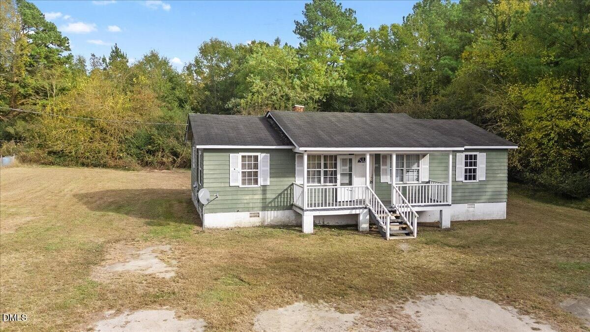 Property Photo: 119 Fox Pond Road NC 27537