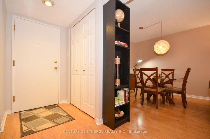 Property Photo:  199 Kent Street 309  ON K2P 2K8 