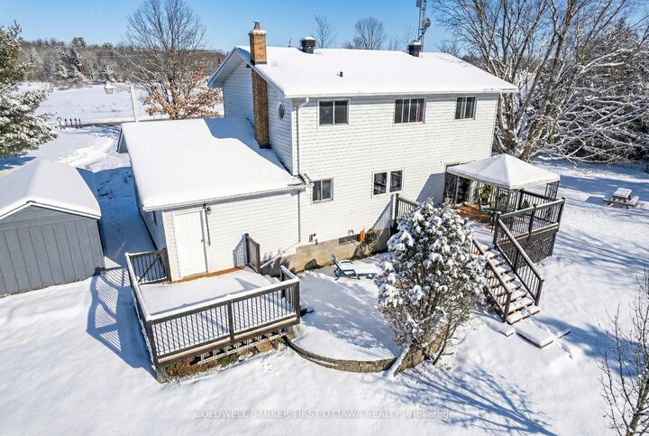 Property Photo:  1053 Mitchell Road  ON K0G 1K0 