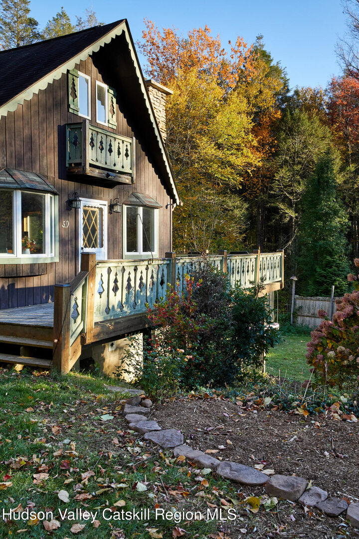 Property Photo: 50 Holly Rd NY 12458