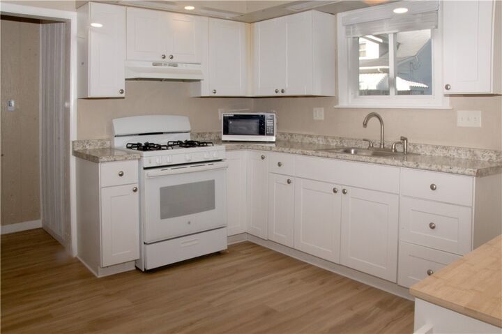 Property Photo:  308 Monongahela Ave  PA 15037 