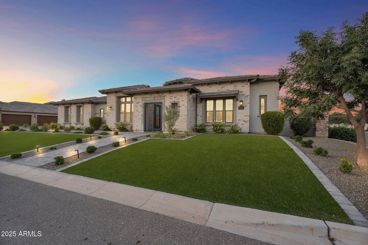 Property Photo: 3752 E Julep Street AZ 85205