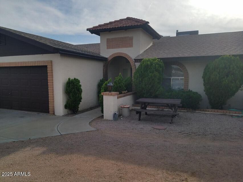 Property Photo: 2442 N 76th Street AZ 85207