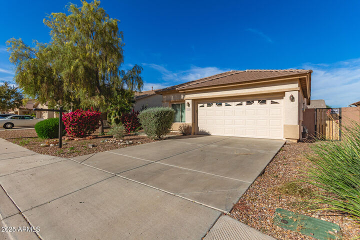 Property Photo:  14548 W Watson Lane  AZ 85379 