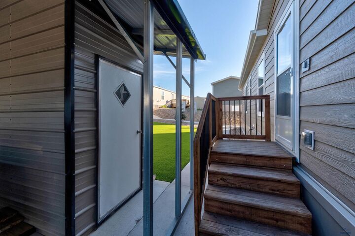 Property Photo: 1717 E Philadelphia Home 80 SD 57703