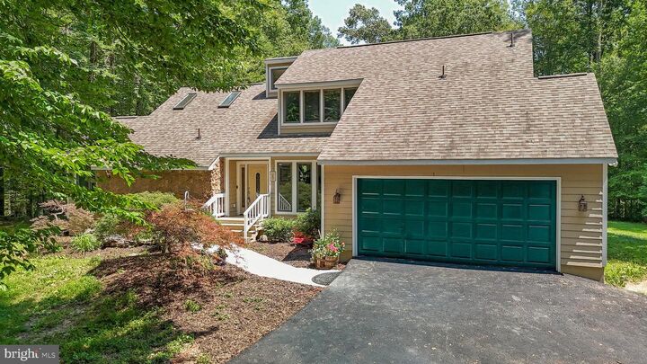 Property Photo: 8911 Millwood Drive VA 22551