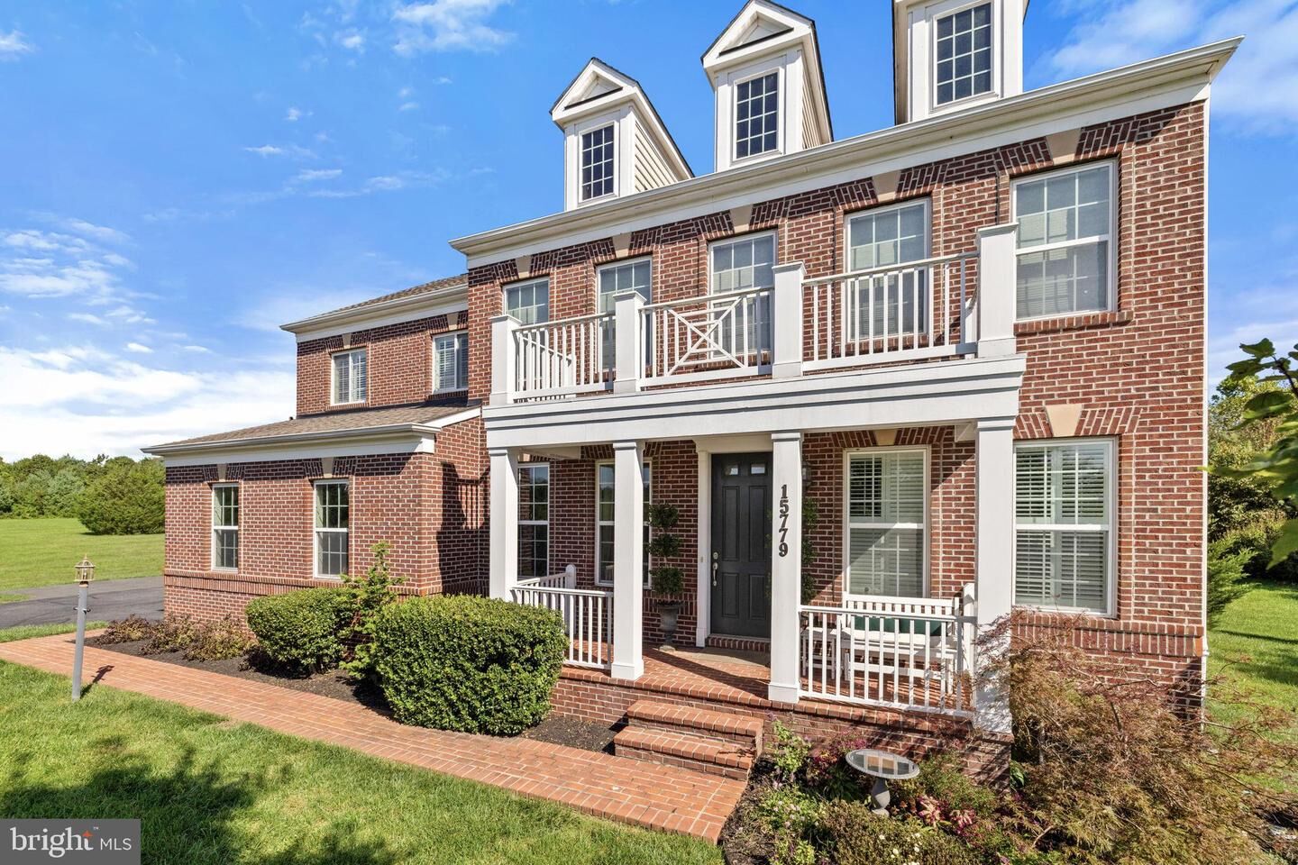 Property Photo:  15779 Berkhamstead Place  VA 20176 