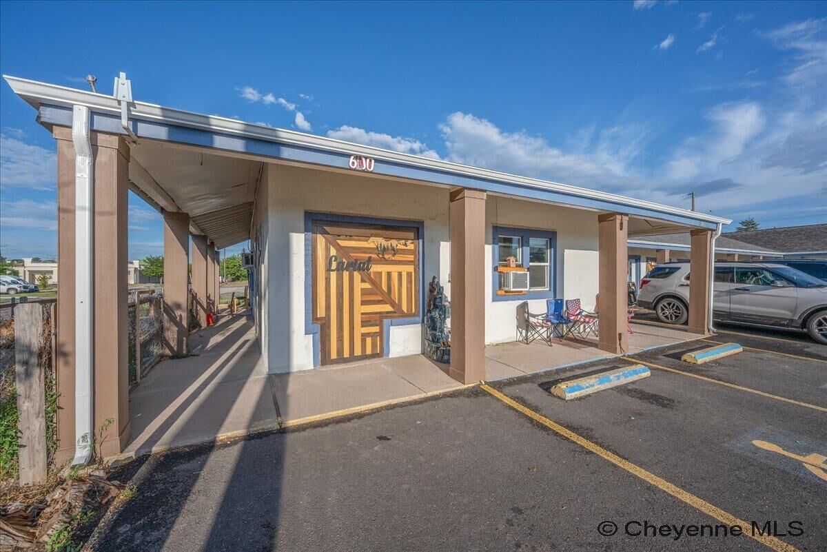 Property Photo:  600 Central Ave  WY 82007 