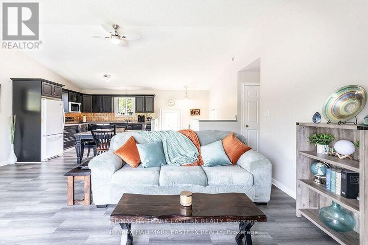 Property Photo: 4075 County Road 44 ON K0L 1Z0