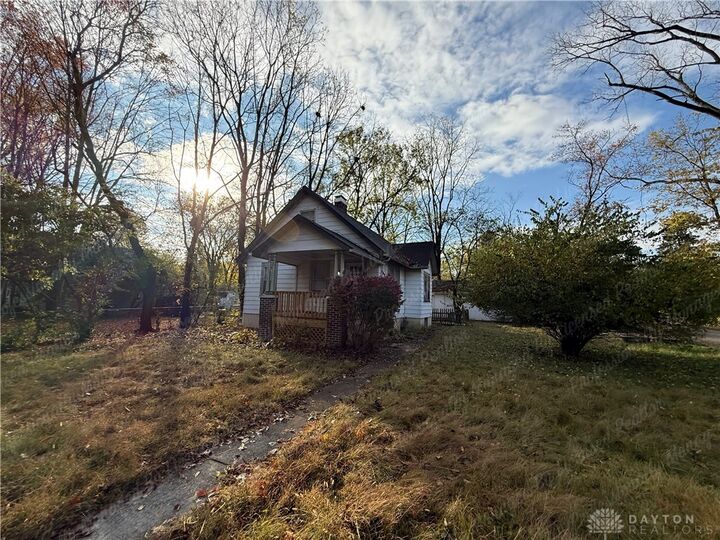 Property Photo: 321 Fairfield Pike OH 45387