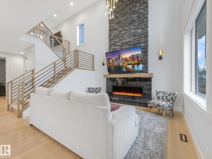 Property Photo:  53 Autumnwood Crescent  AB T7X 0J3 