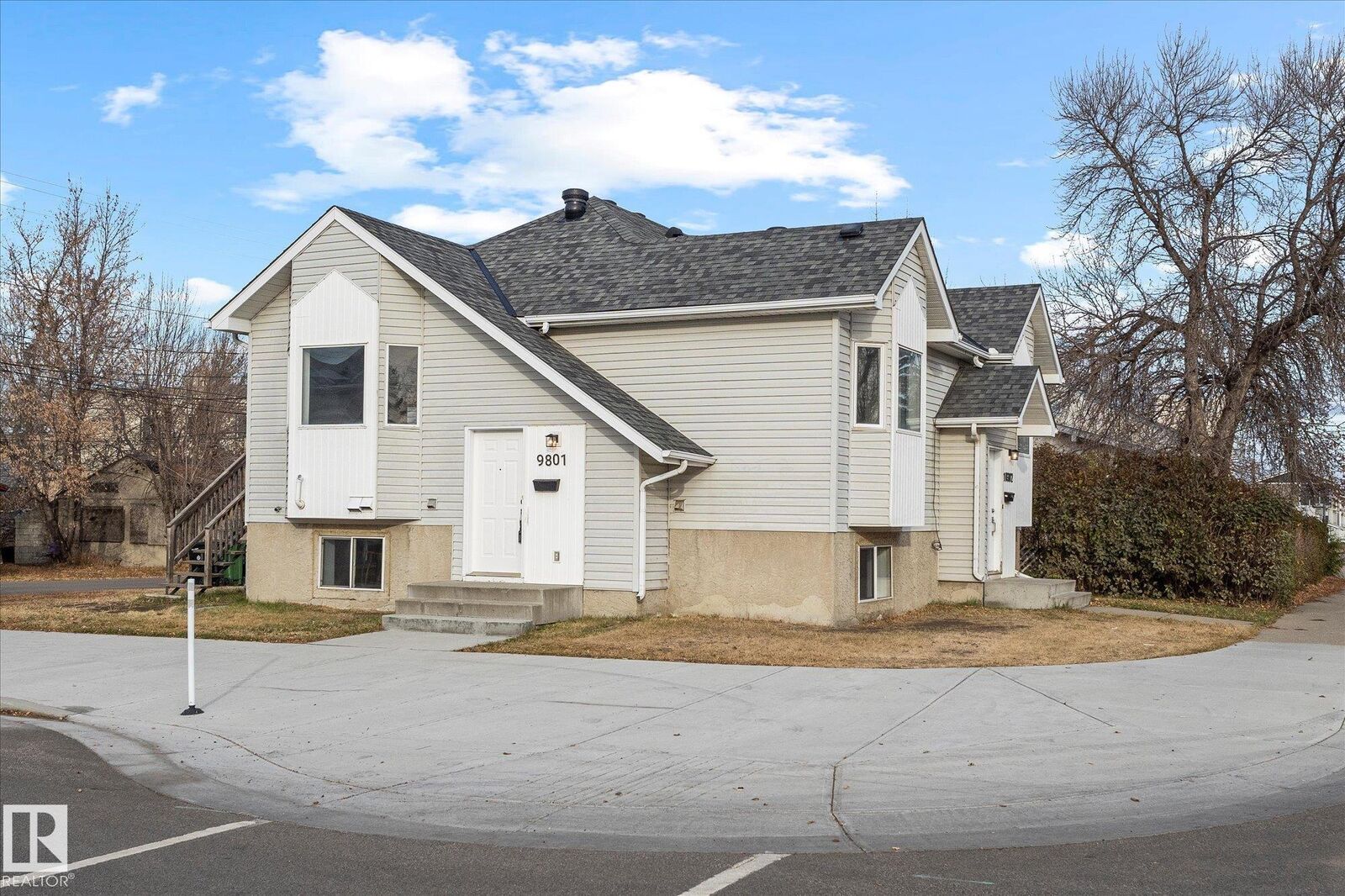 Property Photo:  9801 103 Street  AB T8L 2C7 