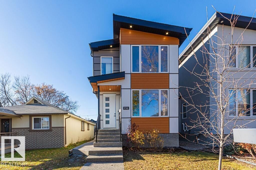 Property Photo:  9740 152 Street NW  AB T5P 1X1 