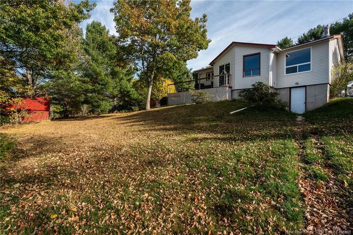 16 Pine Tree Lane  Youngs Cove NB E4C 2M6 photo