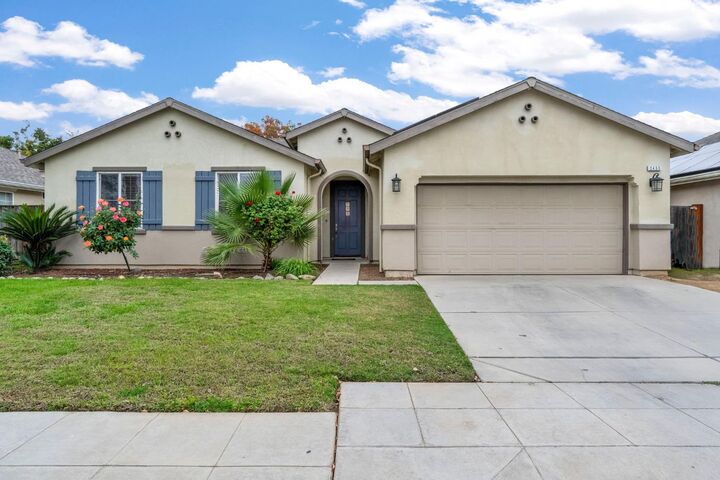 2430 S Hayston Avenue  Fresno CA 93725 photo